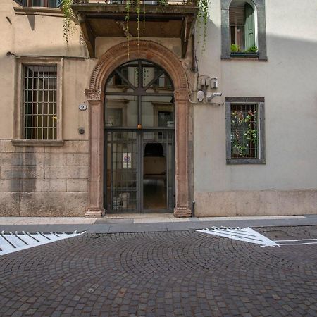 Apartamento Borsarihouse Wifi & Smarttv Verona Exterior foto