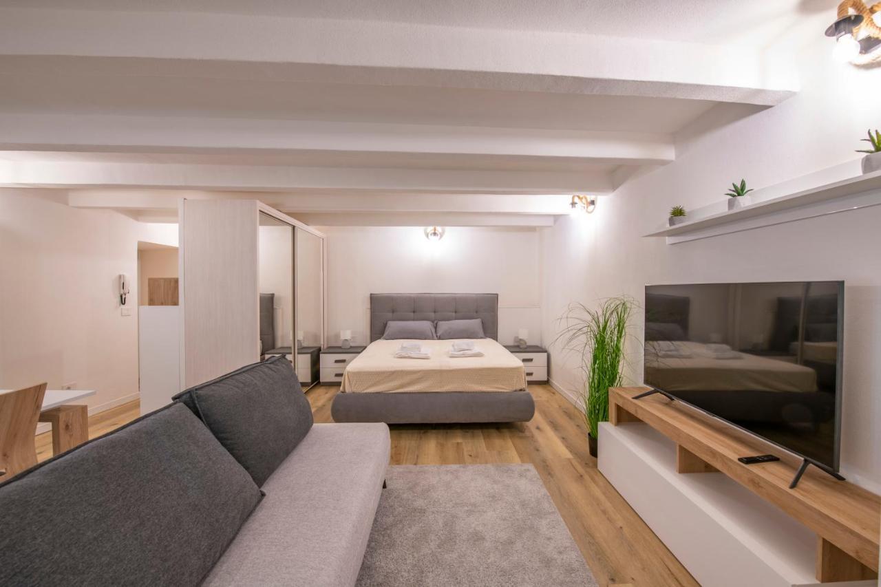 Apartamento Borsarihouse Wifi & Smarttv Verona Exterior foto