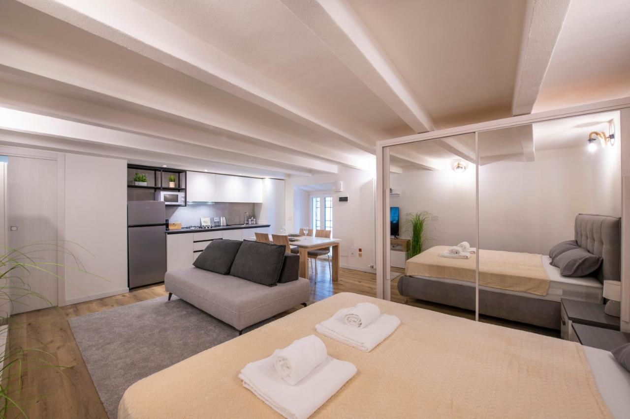 Apartamento Borsarihouse Wifi & Smarttv Verona Exterior foto