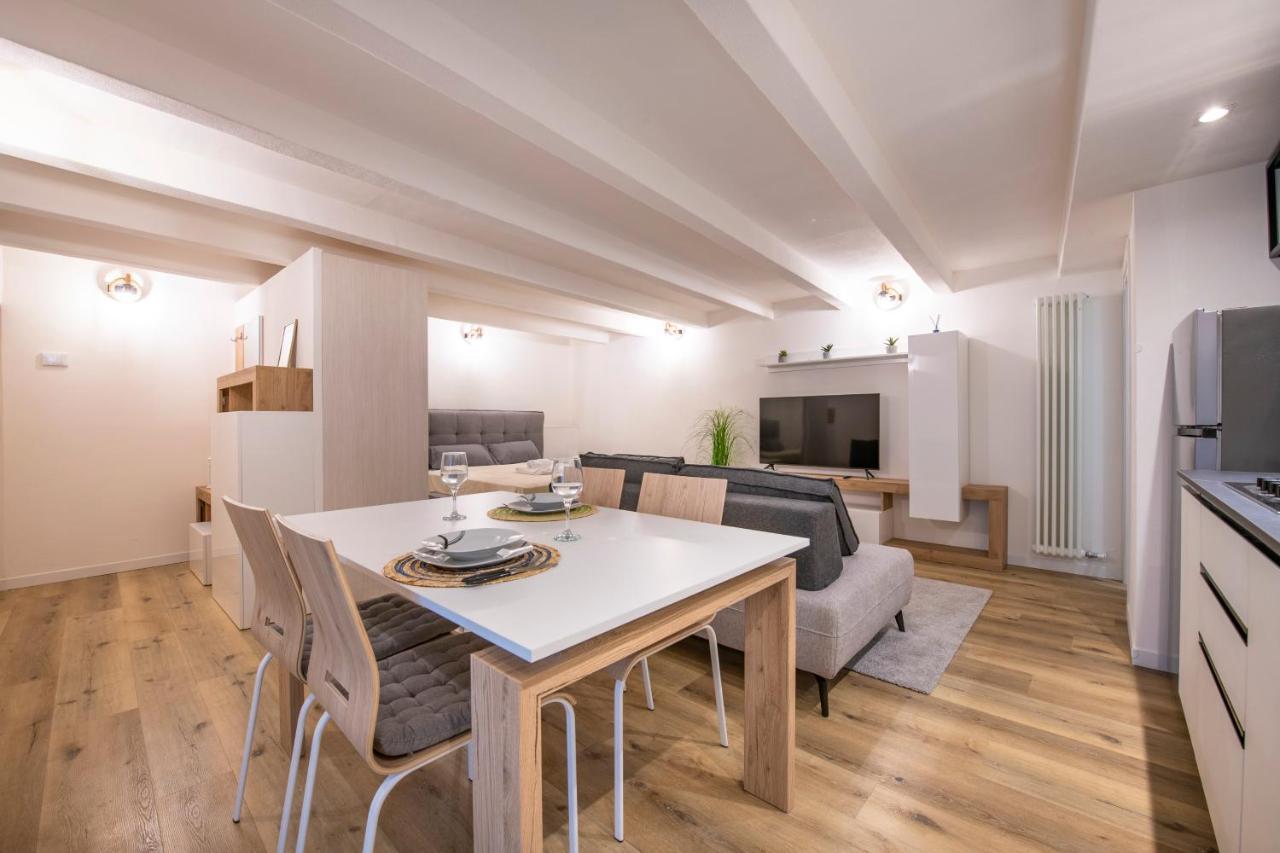 Apartamento Borsarihouse Wifi & Smarttv Verona Exterior foto