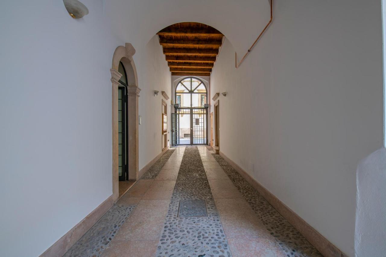 Apartamento Borsarihouse Wifi & Smarttv Verona Exterior foto